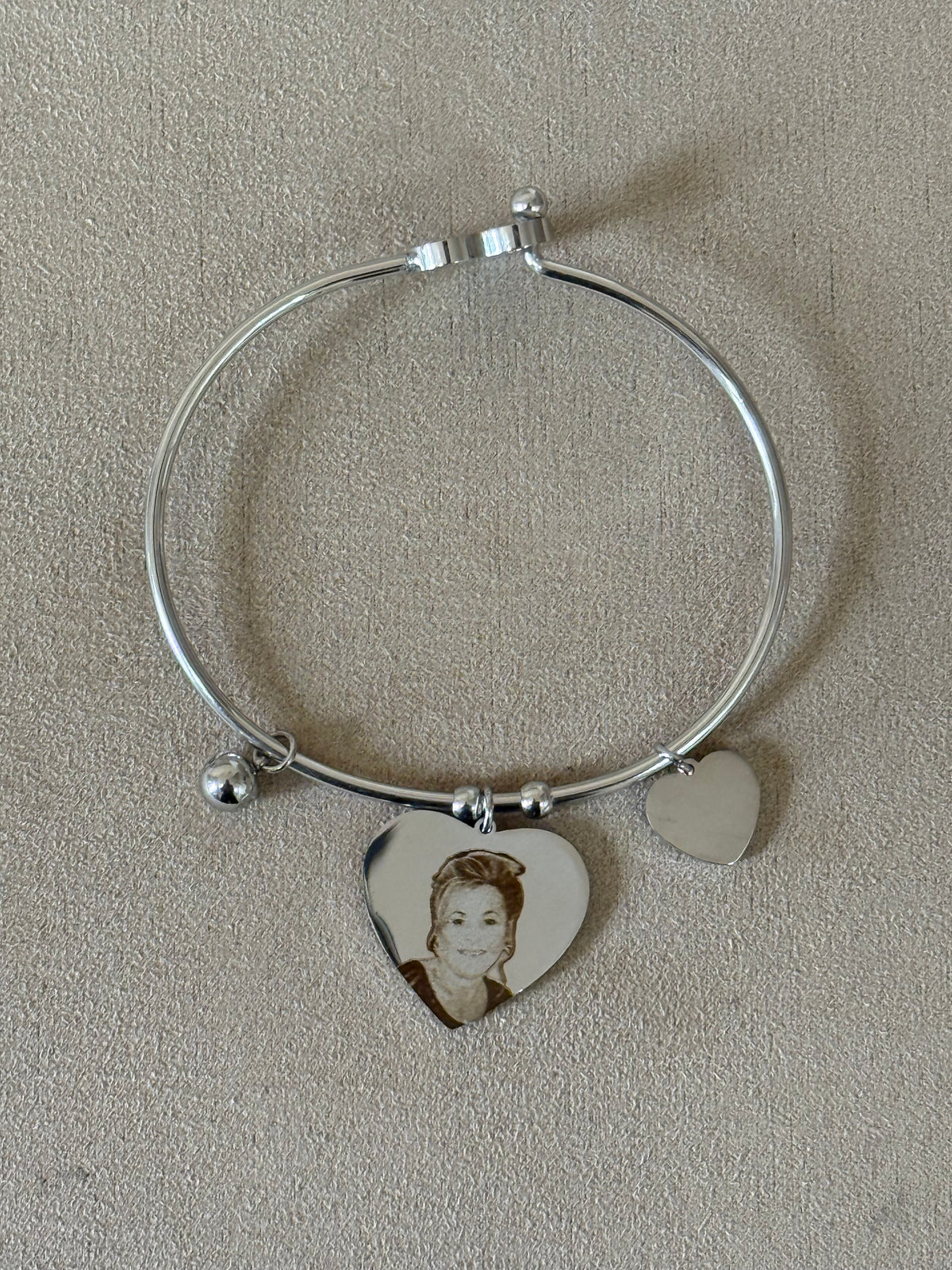Bracciale rigido con fotoincisione