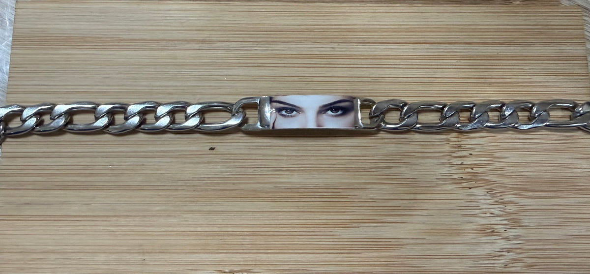 Bracciale con sguardo
